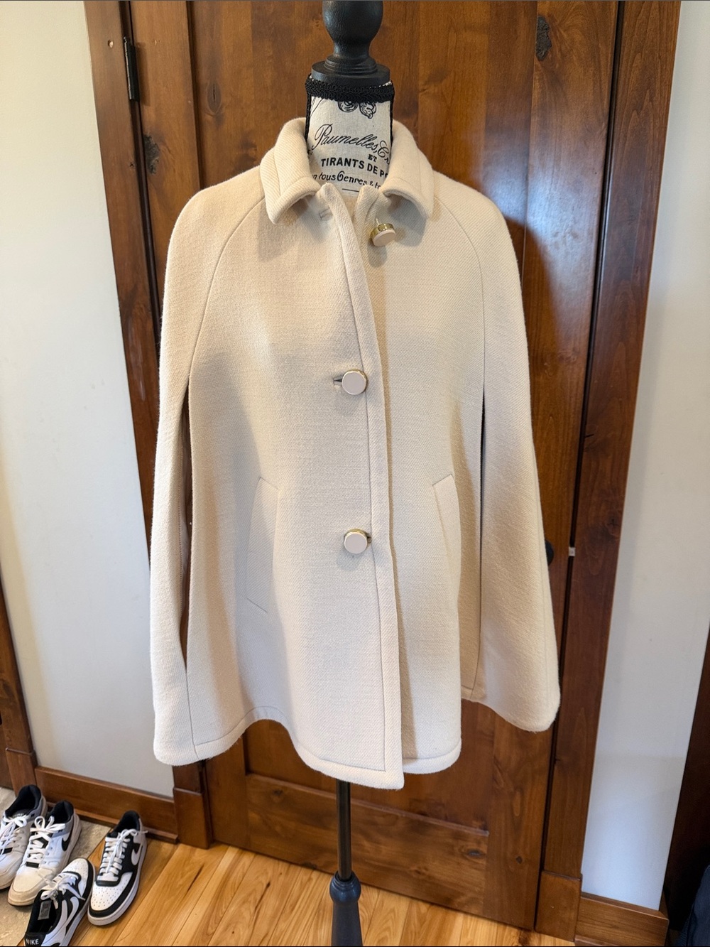 Kate Spade New York Cream Cape Jacket Sz Medium